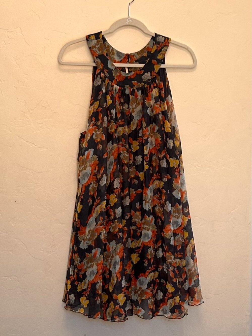 Free People swing dress, size M, fall florals. Lined with black slip. #bohoFall